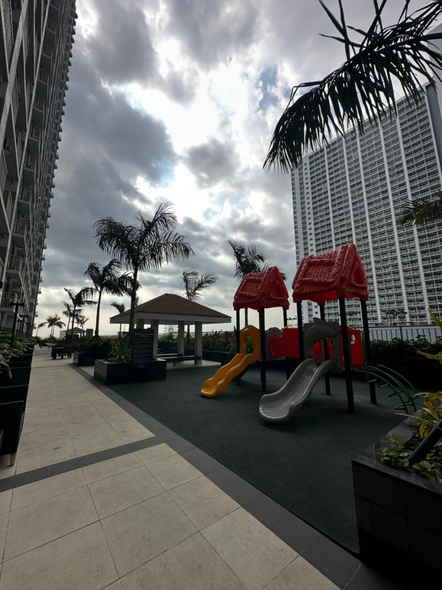 Chen'S Cozy 2Bedroom @ Coast Residences Manila Exterior photo